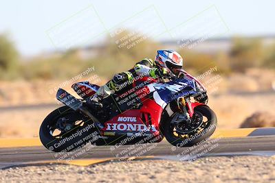 media/Dec-07-2024-CVMA (Sat) [[21c5f1ef85]]/Race 11-Amateur Supersport Open/